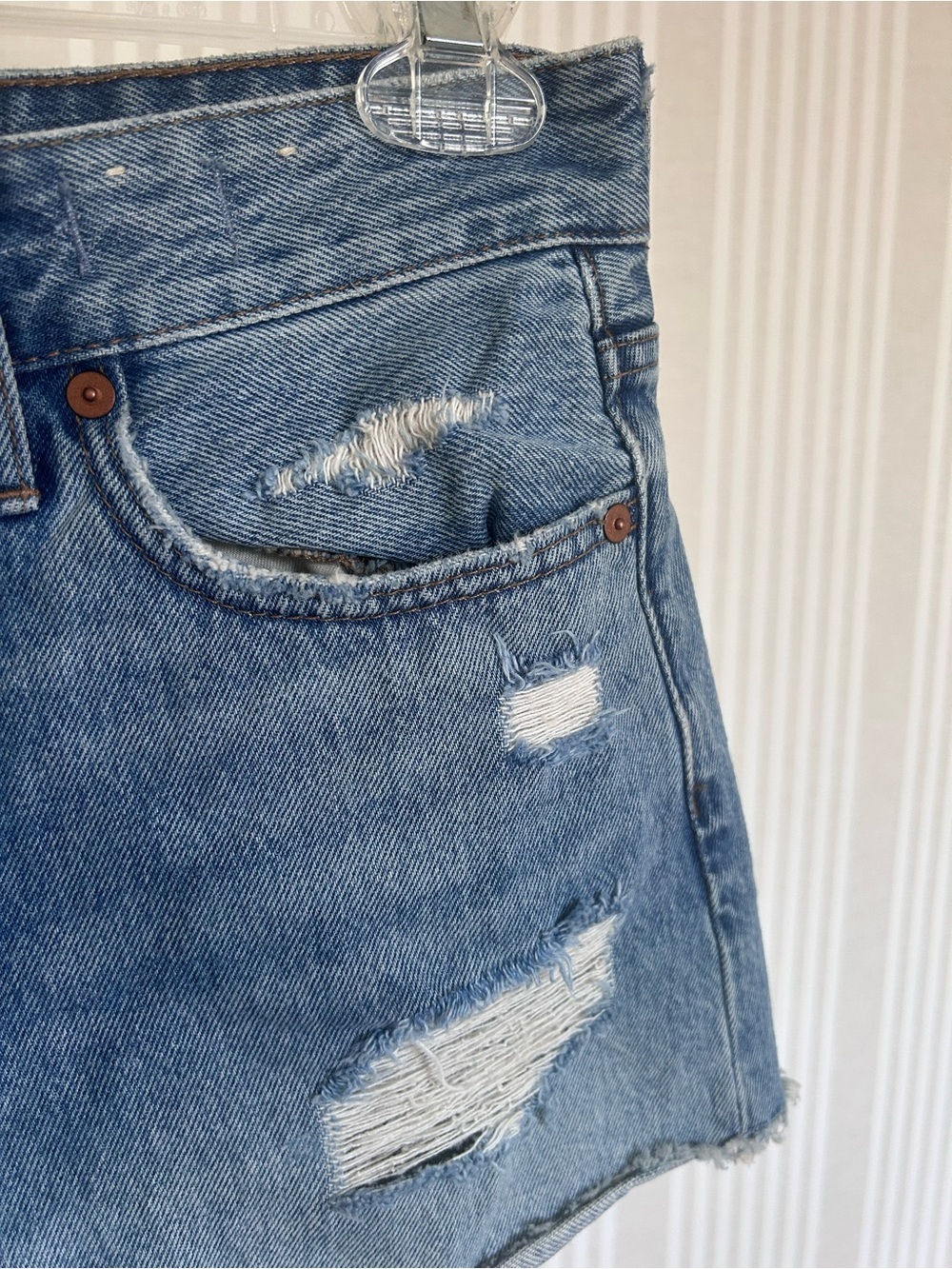 Madewell Relaxed Denim Shorts in
Homecrest Wash Distressed Women’s Size 27 NWOT - Picture 8 of 10